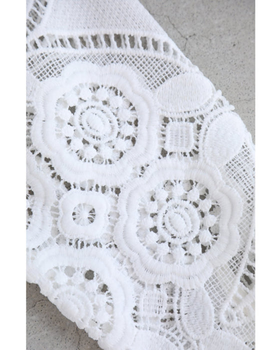 美しいカットワークの花レースシャツトップス