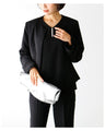 A must-have item. Simple and perfect matte formal jacket