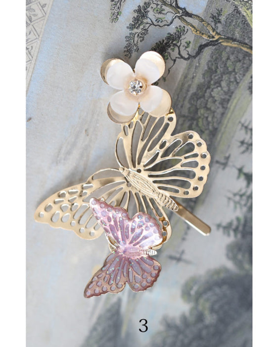 いつものスタイルに咲かせる花と蝶々のヘアアクセサリー
