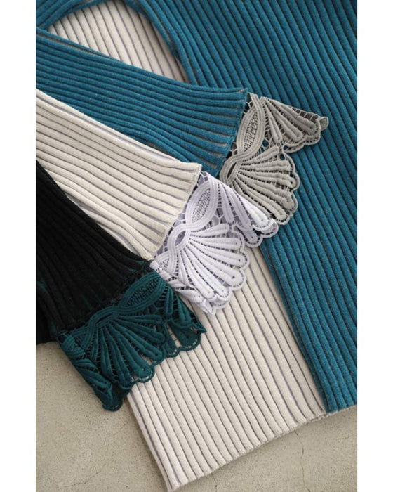 Optical illusion shadow line knit