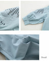 <Small to large sizes> Embroidered puffy sleeves that will turn heads