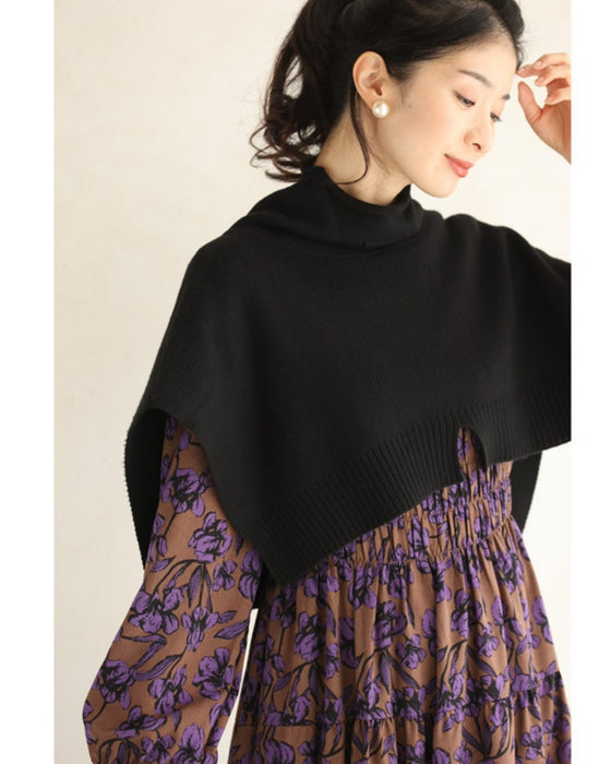 スタイルアップな短丈。重ね着用ニットプルオーバートップス