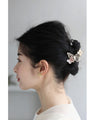 いつものスタイルに咲かせる花と蝶々のヘアアクセサリー