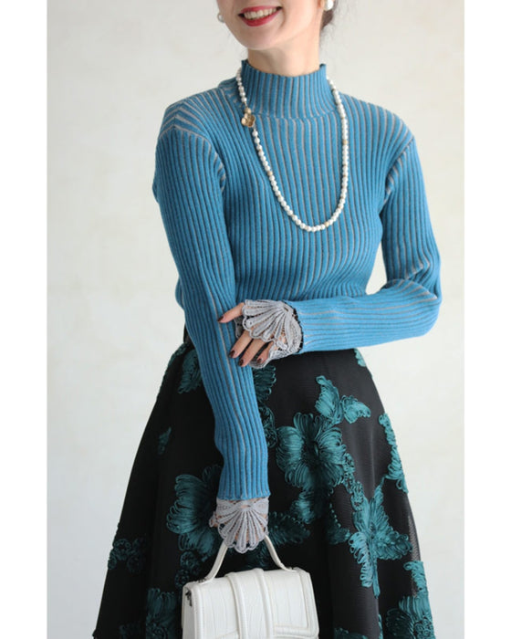 Optical illusion shadow line knit