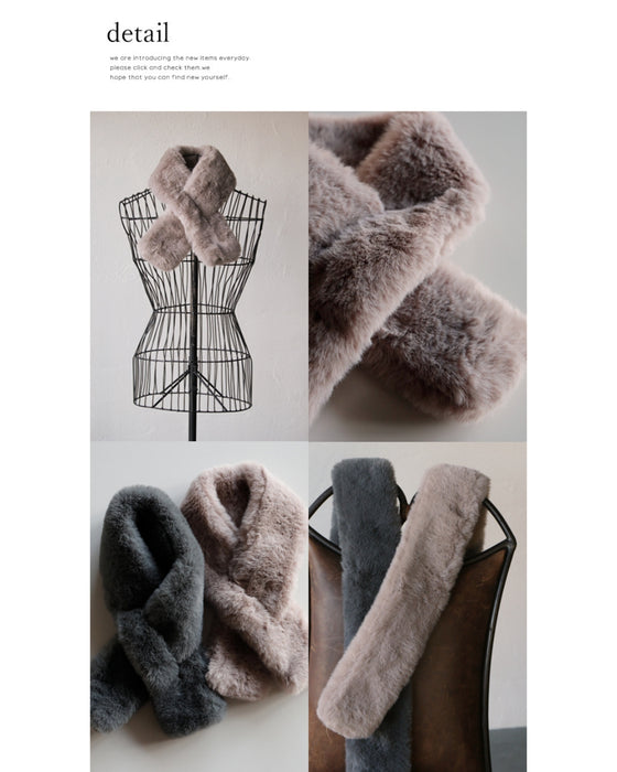 Addictive texture. Fur stole