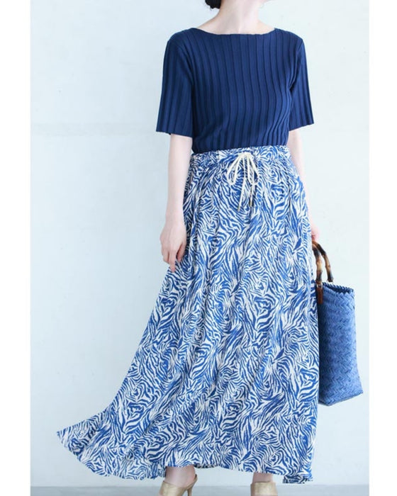 (Petticoat included) A cool and refreshing long skirt with an animal print