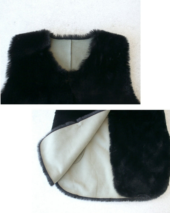 Brighten up your outfit! A reversible fur vest that will help you transition from autumn to winter