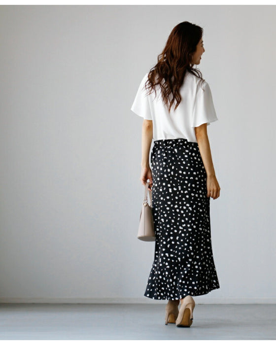 Ehre style original short-sleeved bowtie blouse that looks neat but not cute