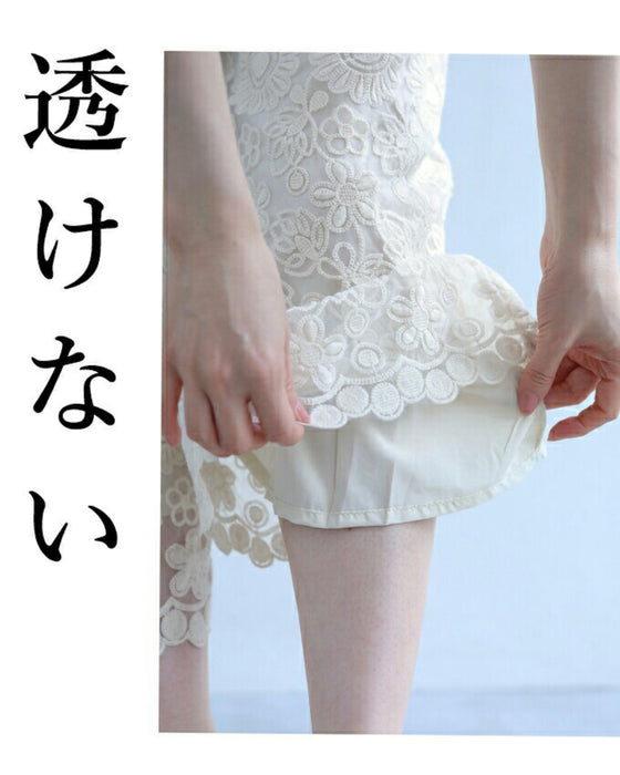 ワンピに重ねる涼みレースパンツ