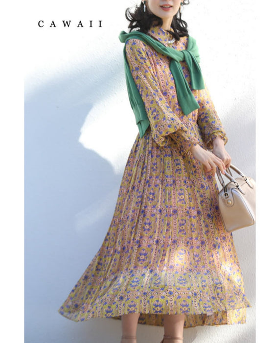 アールヌーヴォーな風が吹くプリーツワンピース