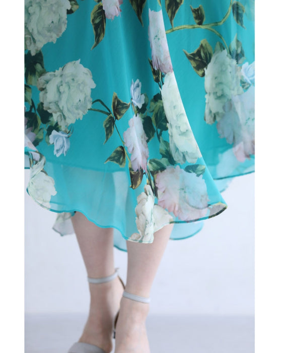 透明感溢れるシアーな花画ミニワンピース