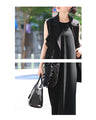 A simple one-piece dress that shows off your cute and unique style