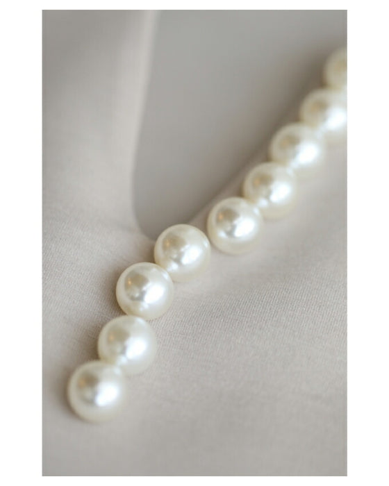 艶めくパールが流れるロングワンピース