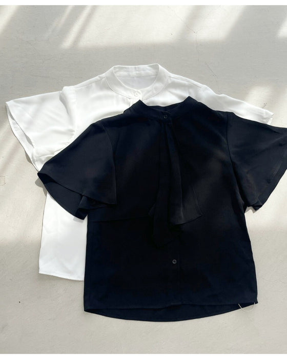 Ehre style original short-sleeved bowtie blouse that looks neat but not cute