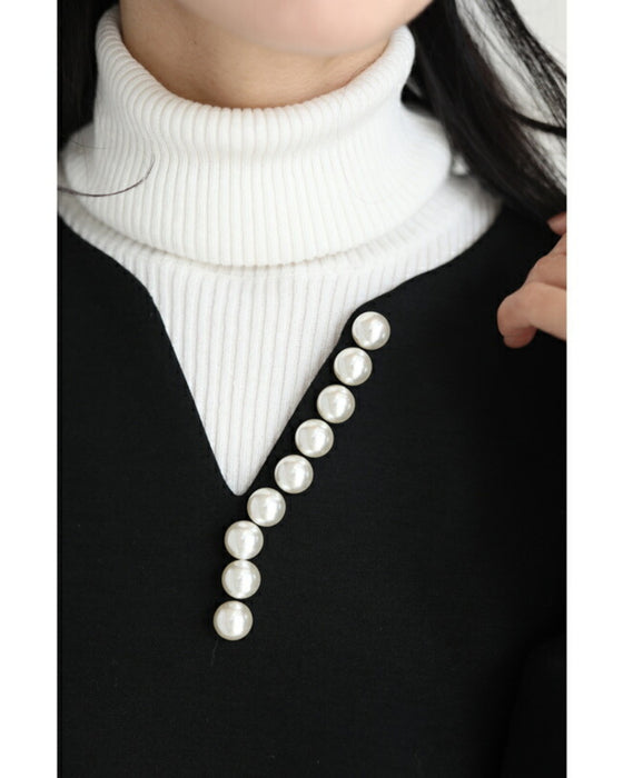 艶めくパールが流れるロングワンピース