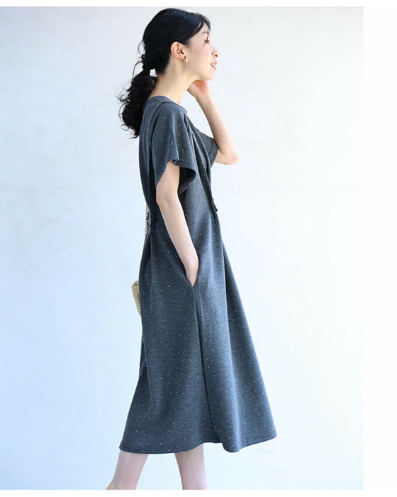 楽なのにきちんと見せ 星空ワンピース
