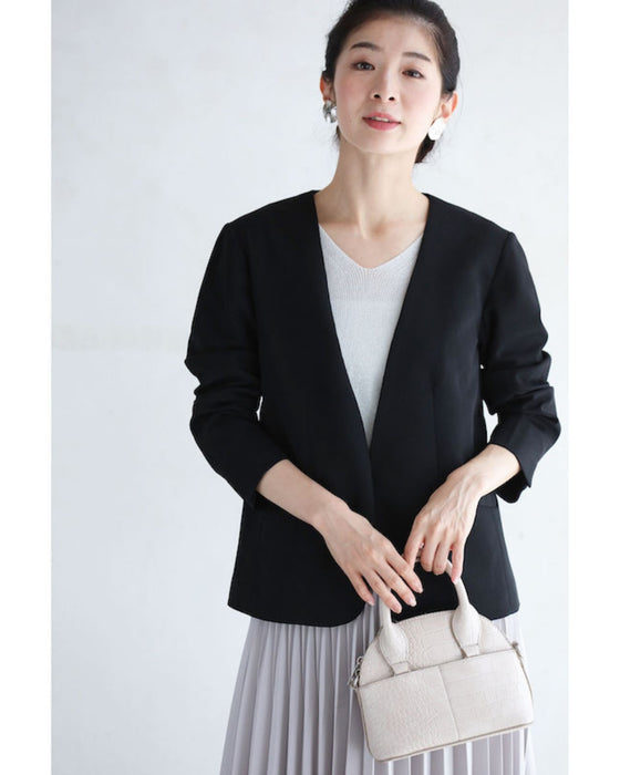 Thin version Impressed with the ease of movement Stretchable Collarless Jacket