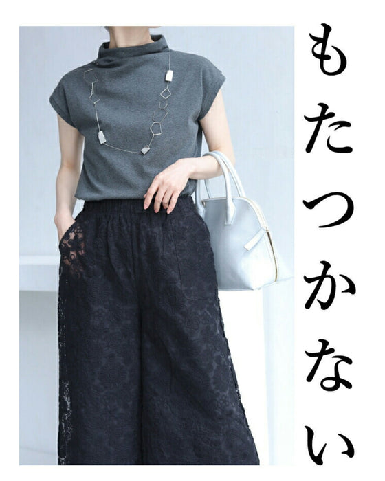 ワンピに重ねる涼みレースパンツ