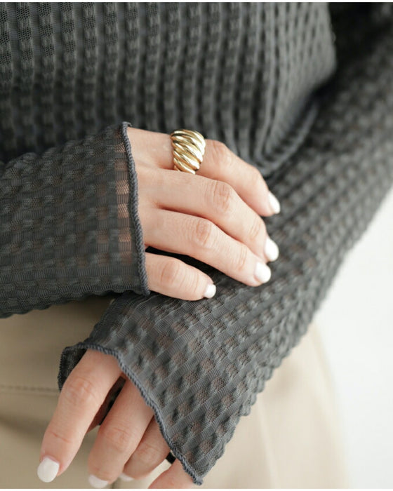 「重ね着の新しい可能性」 ぽこぽこインナー