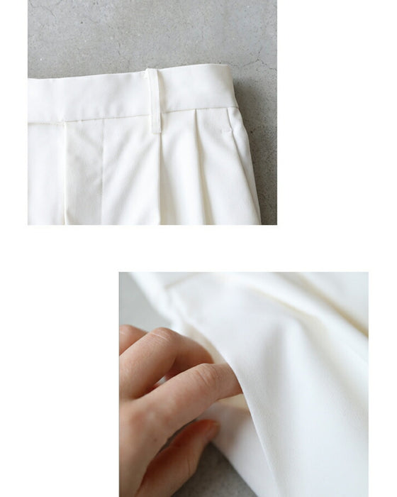 Stain-resistant colored tuck pants