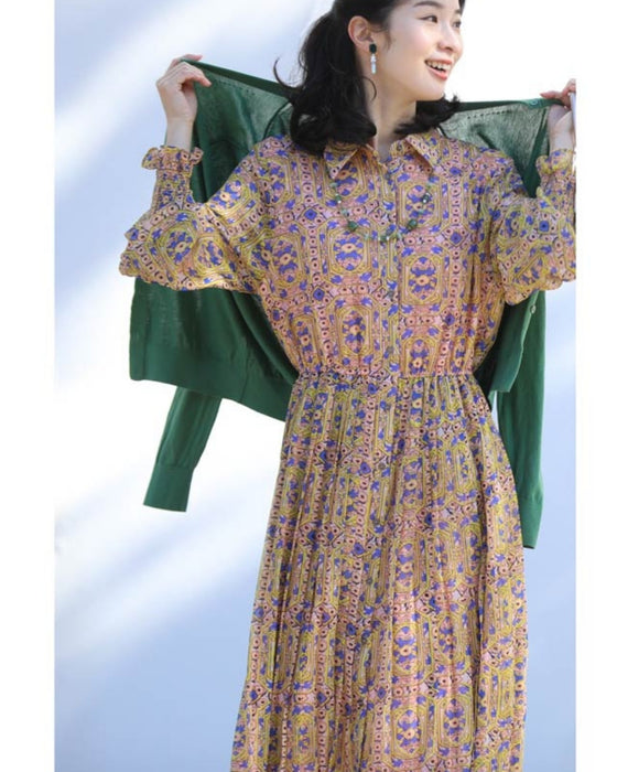 アールヌーヴォーな風が吹くプリーツワンピース