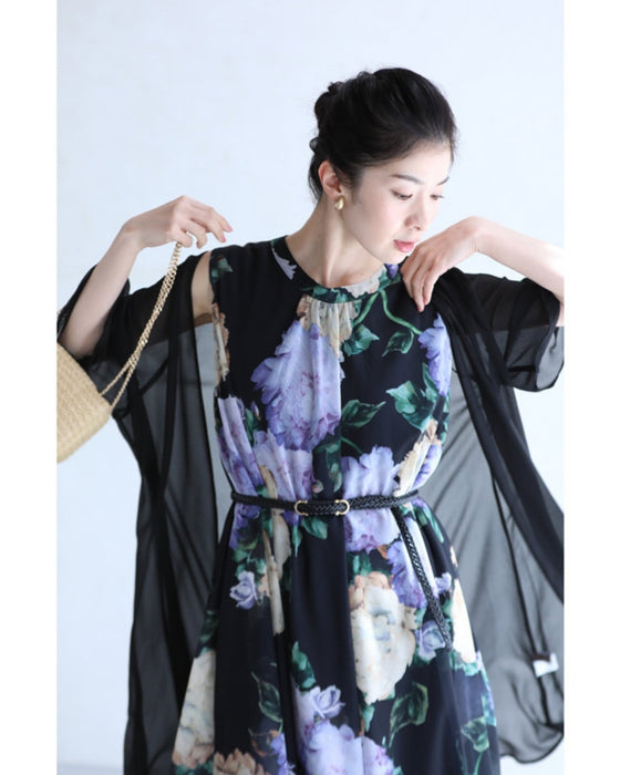 透明感溢れるシアーな花画ミニワンピース