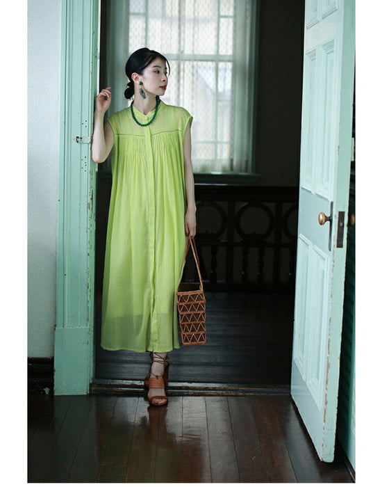 A gift from a hot country to help you get through the summer: a smooth Indian cotton dress