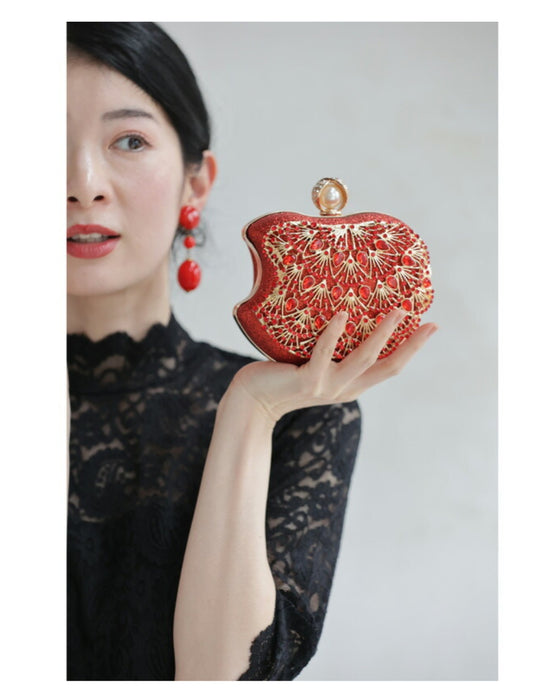 (ショルダーチェーン付き)オリエンタルな装飾が煌めくキラキラりんごミニバッグ
