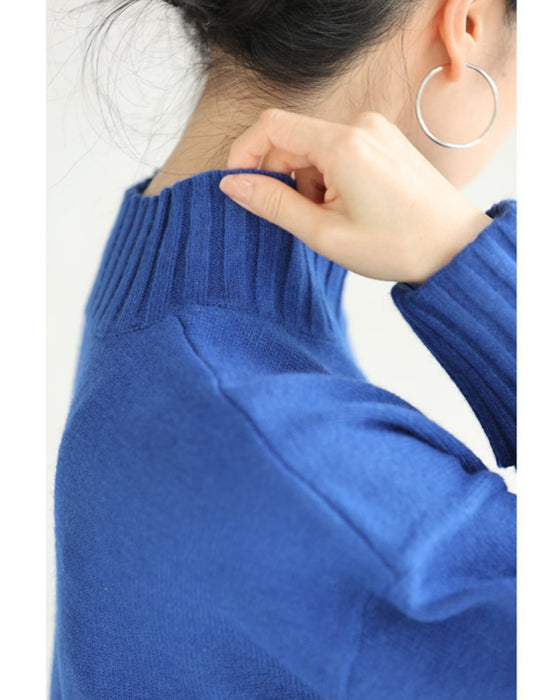 お尻まですっぽり隠す。ゆったりニットプルオーバートップス