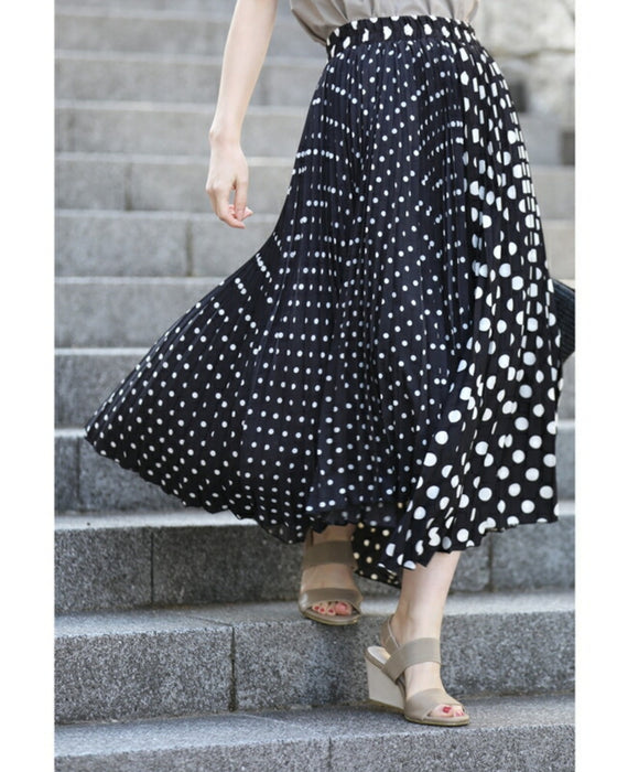 大人が穿けるドットスカート