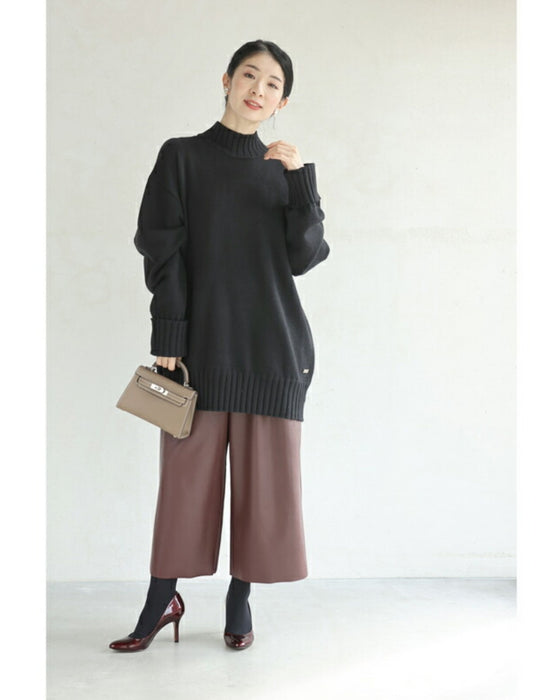 お尻まですっぽり隠す。ゆったりニットプルオーバートップス