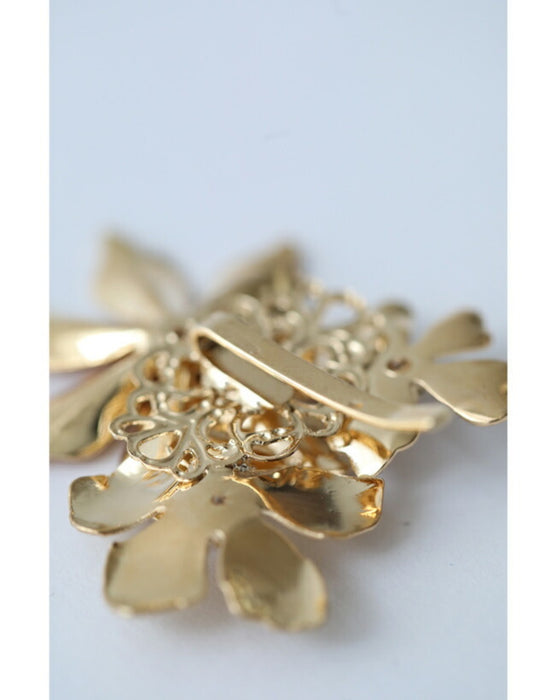 いつものスタイルに咲かせる花と蝶々のヘアアクセサリー