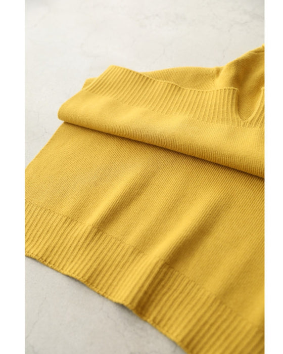 スタイルアップな短丈。重ね着用ニットプルオーバートップス