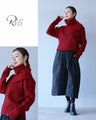 A new style of knitwear: knit top with snood