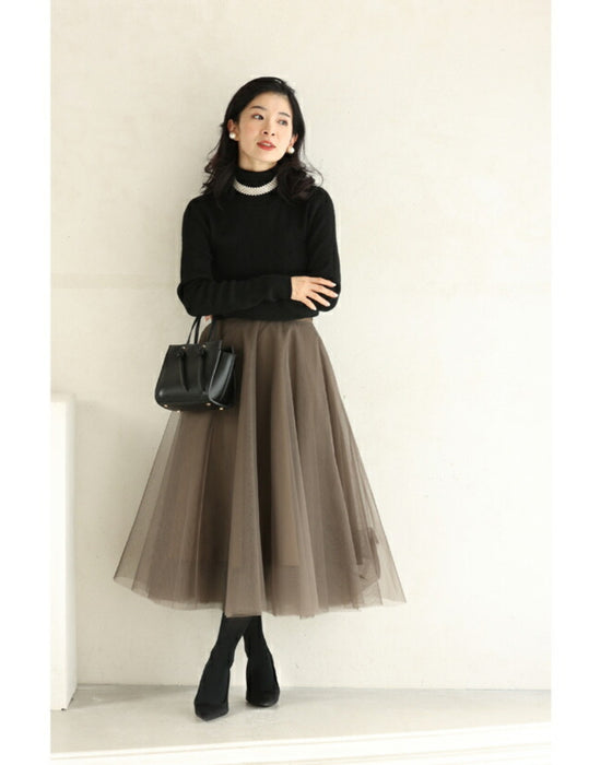 首元にリュクスな艶めき。幅広パールチョーカー