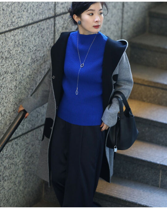 長袖ポワンとオフネックのニットトップス