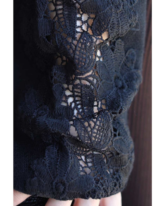 袖と胸元に咲き誇る花レースニットトップス