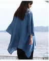 Elegant top with ciel buttons