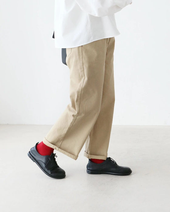 ラクなのに、きれい見え。パンツ