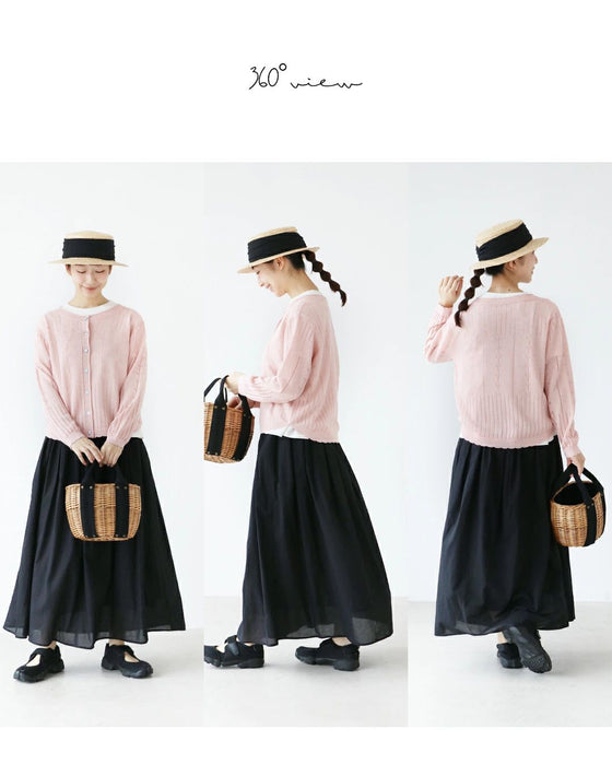 Elegant and cute knitted cardigan