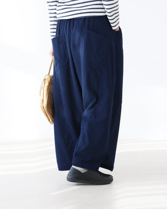 [New color navy♪ On sale from 8pm on January 25th] Magical rounded corduroy pants