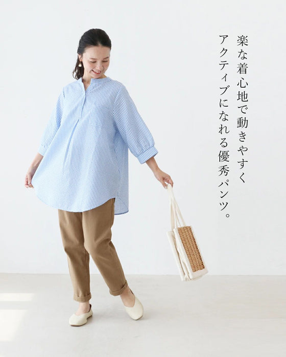 後ろ姿に注目!超伸縮ストレッチパンツ