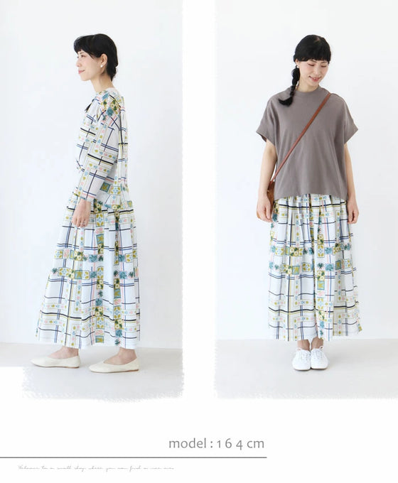 [※Outlet item, no returns or exchanges] Marching Insects Skirt