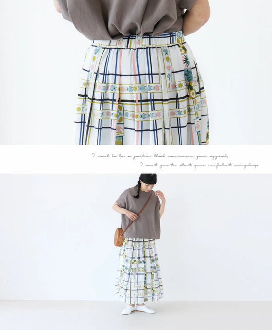 [※Outlet item, no returns or exchanges] Marching Insects Skirt