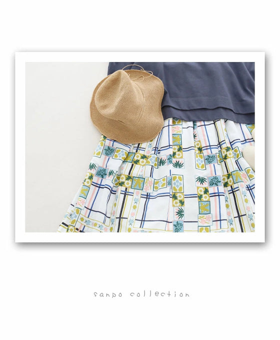 [※Outlet item, no returns or exchanges] Marching Insects Skirt