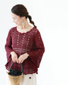 A knitted top with a classy finish