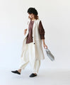 [Sale items cannot be returned or exchanged] A top with an attractive random hem