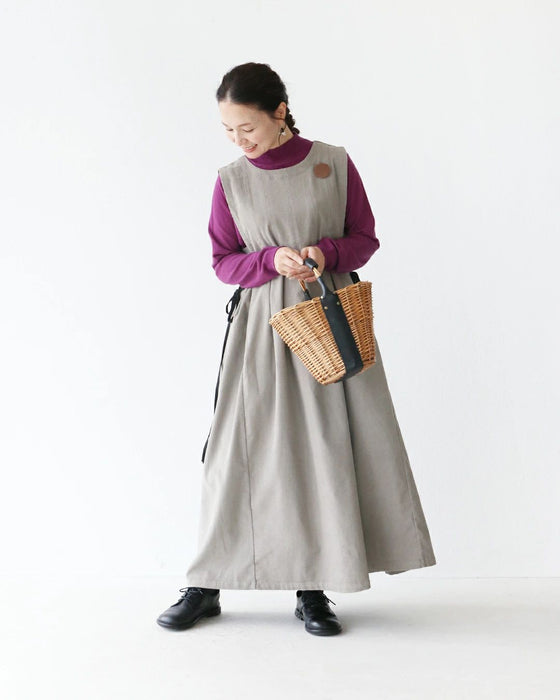 Elegant and natural fine ribbed jumper skirt