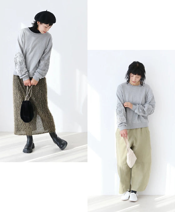 Loop-drawn floral sweatshirt