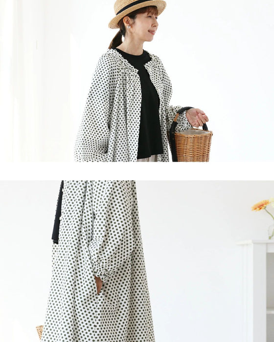 A retro polka dot dress that can also be worn as a jacket